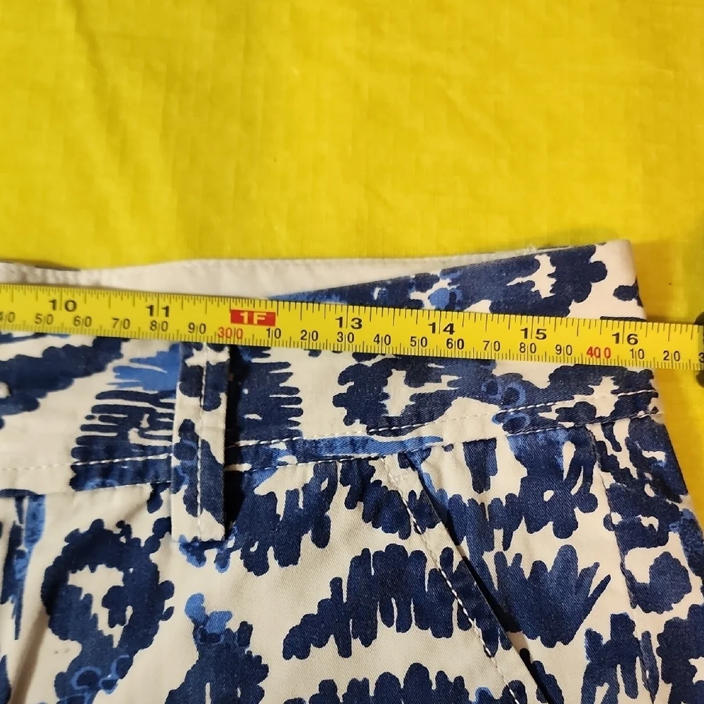 Lilly Pulitzer Navy and White Women's Bermudas - Picture 5 of 6